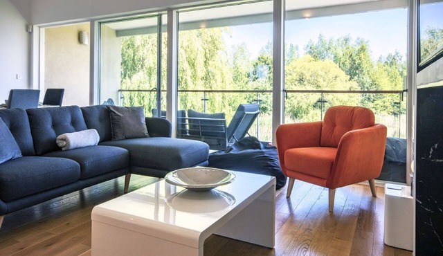 Clearwater 74, Goldcrest (P) - Lakeside House, Hot Tub, Spa Access, Sleeps 8