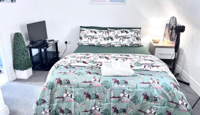 Comfortable En-suite room in peaceful Hampton Home in Peterborough
