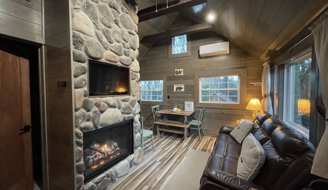 Cottage “7th Lake" Two Bedroom Cottage at The Lakes in Old Forge