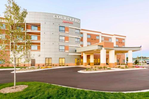 Courtyard by Marriott Kalamazoo Portage in Portage