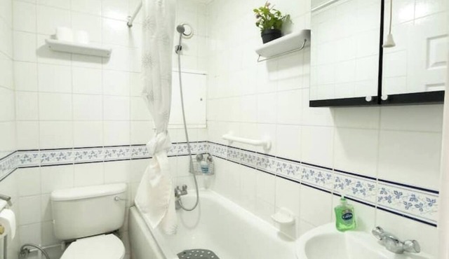Cozy flat near Hyde Park