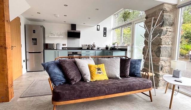 Cuddfan Idris - One Bedroom House, Sleeps 2 in Brithdir and Llanfachreth