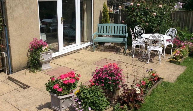 Delightful Semi Detached Cottage For 2