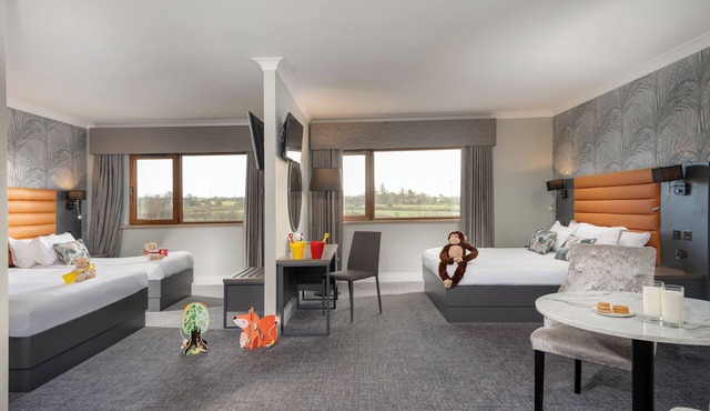 Diamond Coast Hotel