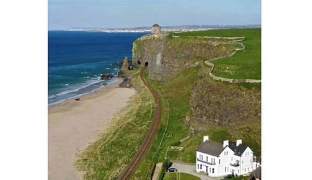 Downhill Beachhouse Exclusive Use