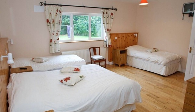 Dun Cromain Bed and Breakfast