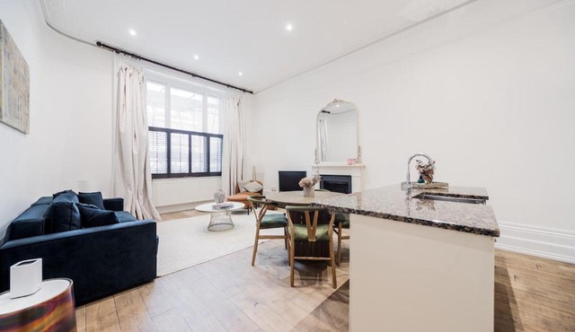 Elegant 1 Bedroom Flat in the Heart of Kensington