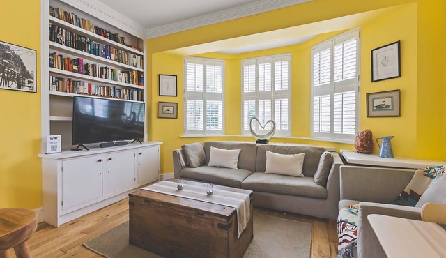 Fantastic 1BDR Flat in Chiswick w Spacious Garden