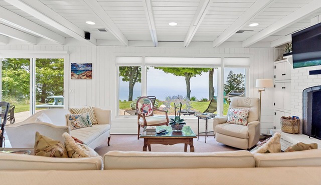 Fletcher Cottage | Direct Lake Michigan Access & Beach Vibes in West Olive