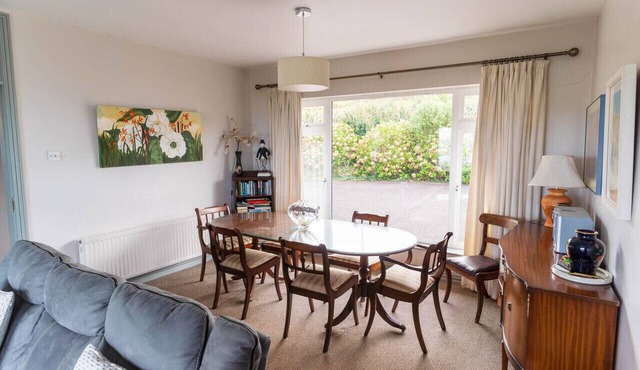 Gurranebawn Ireland Vacation Rental – Kerry Countryside Retreat with Mountain Views