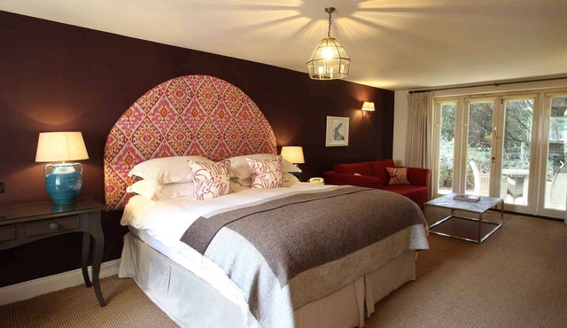 Hare And Hounds Hotel