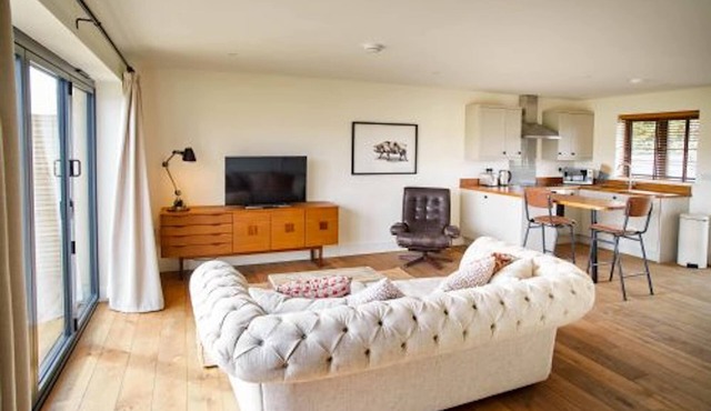 Host & Stay | Number Five, PigLets