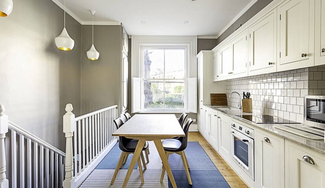 Idyllic Islington Flat