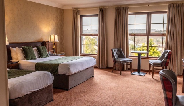 Kee's Hotel