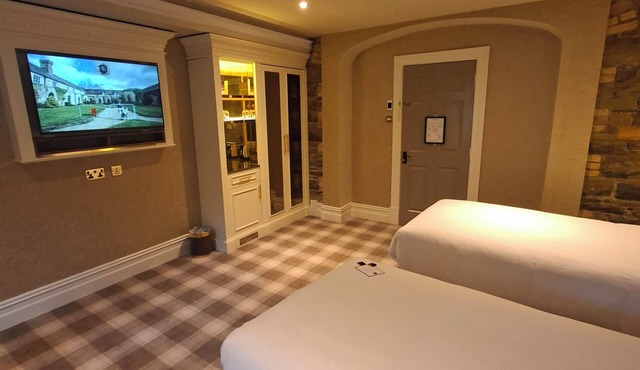 Kinnitty Castle Hotel