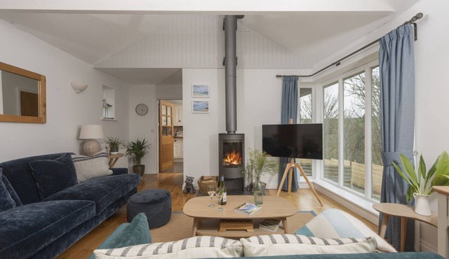 Lobbs Cottage - Pet Friendly, Free Parking