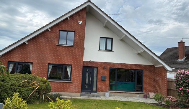Loughshore, Large Detached House, Jordanstown