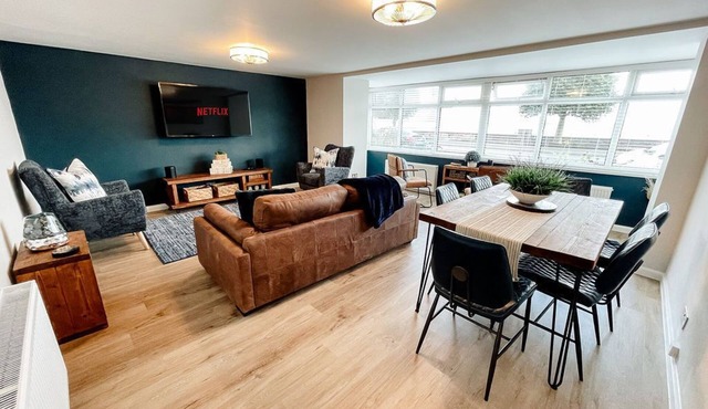 Luxury waterfront property with stunning views in Rothesay