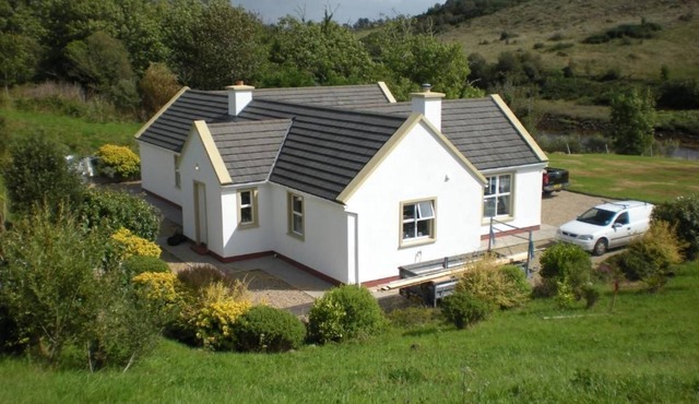 M029 Waters Edge Mulranny-3 Bedroom-Sleeps 6