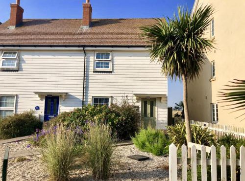 Mallow Cottage in Camber