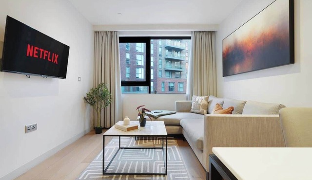 Modern 1-Bed Manchester City Centre Apartment
