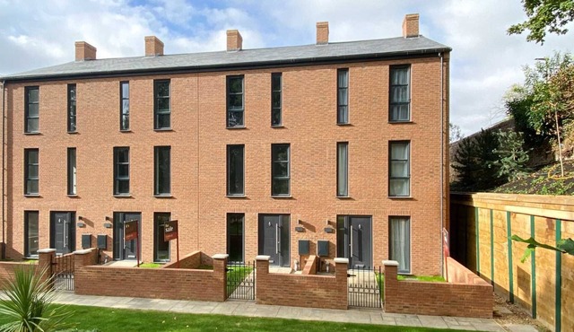 Modern family home near London