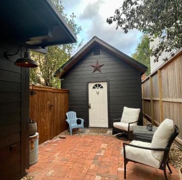 Morse Cottage in Houston