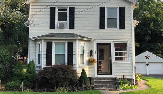 NEW-Another Fun Downtown Location 1st floor in Southington