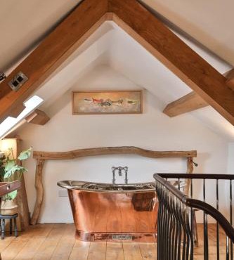 NEW Luxury Devon Barn Conversion
