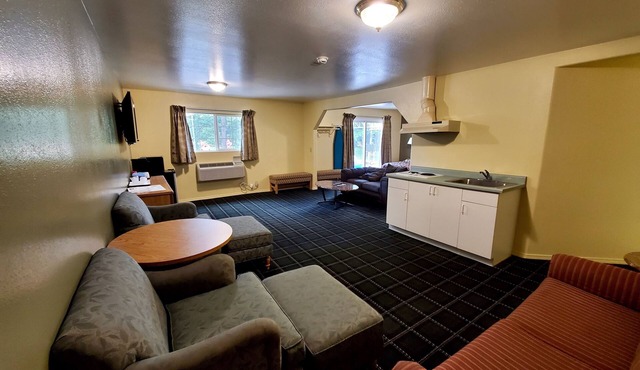 Parkway Inn Eugene in Eugene