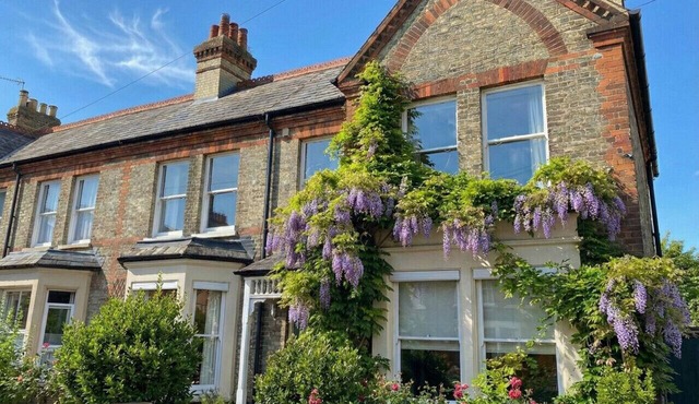 Period Five Bed Home in the Heart of Cambridge