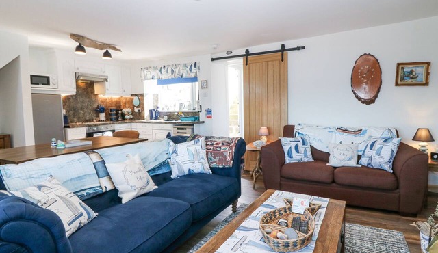 Periwinkle Cottage