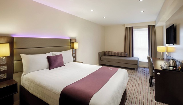 Premier Inn Christchurch - East