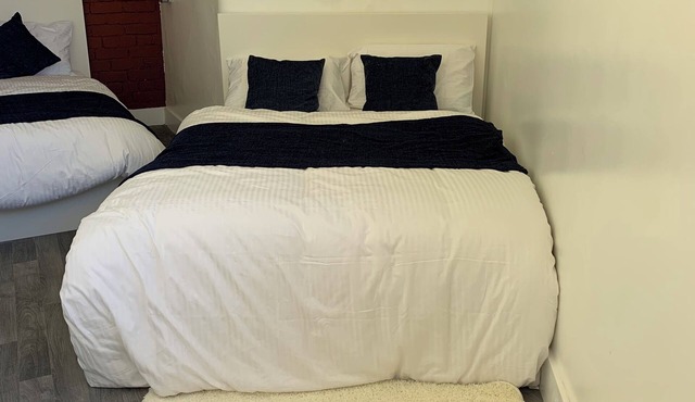 Rahman Hostel - Manchester in Manchester