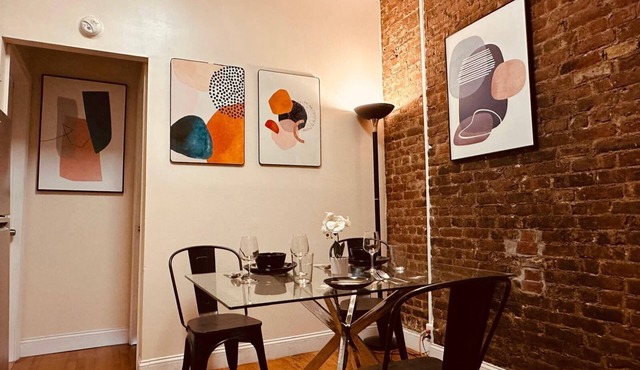 Real Cozy Apartment in Downtown Manhattan in New York