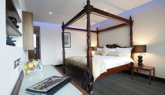 Rochestown Park Hotel