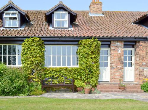 Rose Cottage - E1494