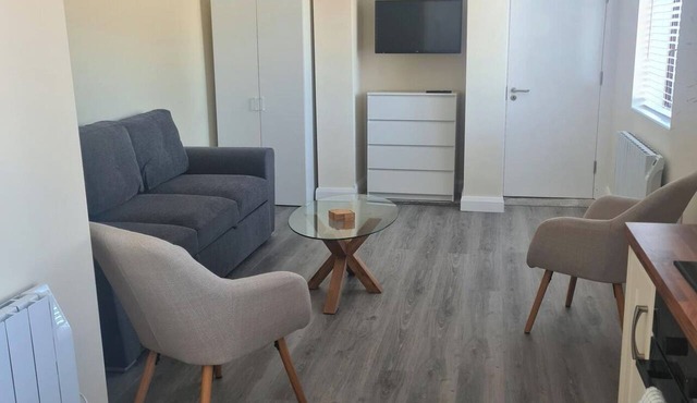 Rural County Sligo Studio, Sleeps 2 with Parking