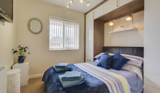 Sandringham - Two Bedroom House, Sleeps 4 in Walcott