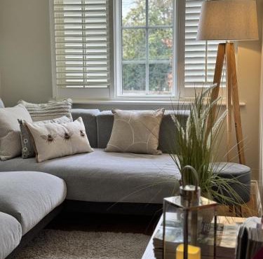 Situated in Stunning Highleigh Village,'BRAMLEY FALL COTTAGE'-Attached Cottage,3 Bedrooms-1 on ground level, SLEEPS 6-2 Bathrooms, 9 mins to Sandy Wittering Beach, 5 mins from Southend Barns, Child friendly,Small Breed Dog Friendly 2 max, Parking-EV Point