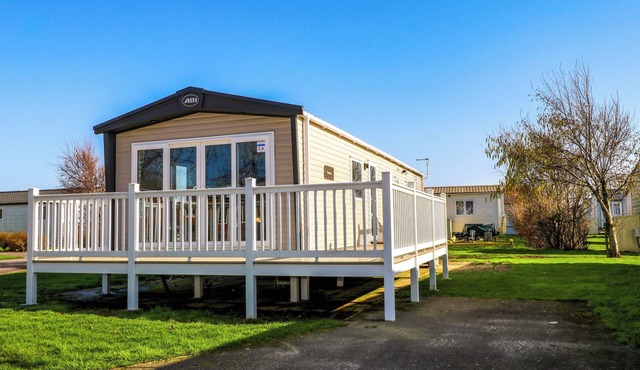 SOUTH BEACH LANDINGS 0028, family friendly, with pool in Camber