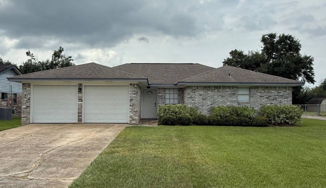 Southern Retreat in Angleton