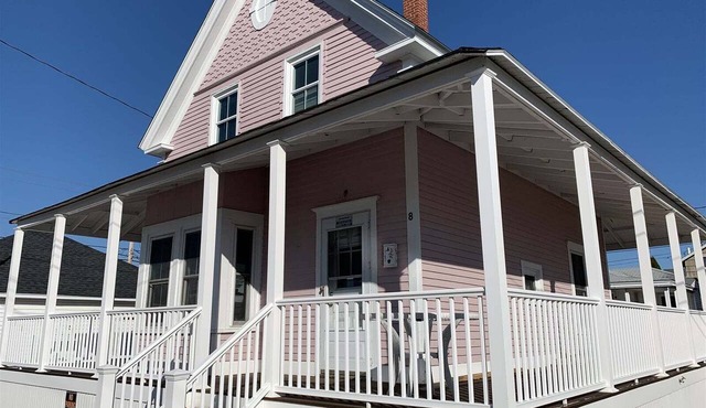 Spacious 5 Bedroom Beach House in Old Orchard Beach is 100 feet from the beach in Old Orchard Beach