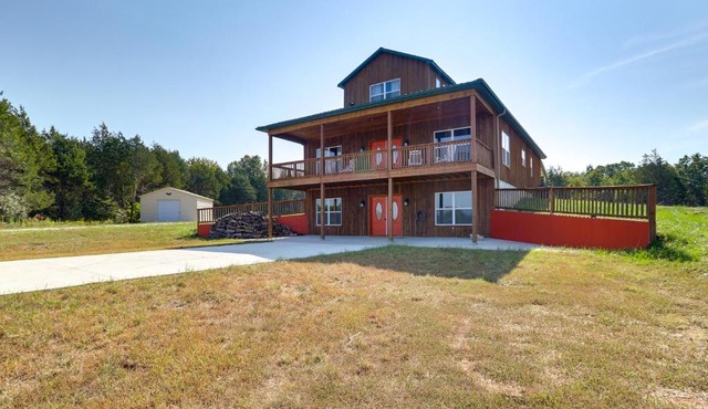 Spacious Franklin County Retreat on 80 Acres! in Luebbering