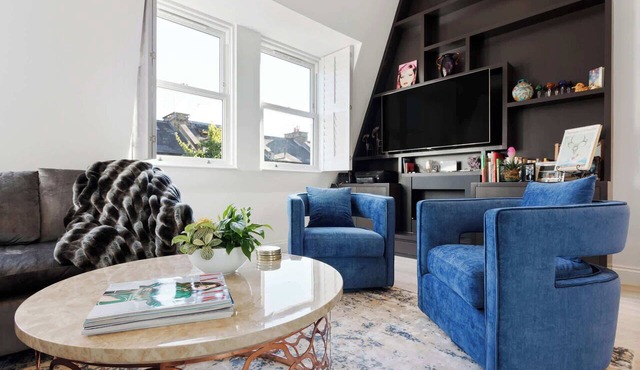 Stunningly Decorated 3BD Flat in Fulham