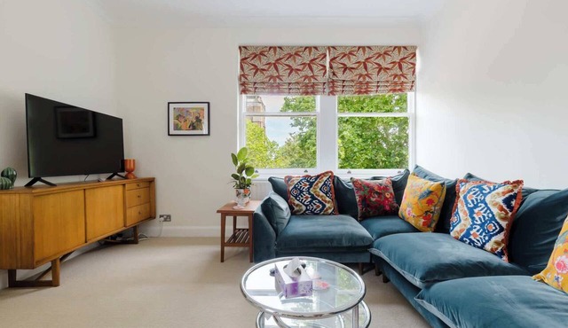 Tasteful 2BDR Midcentury Modern Home