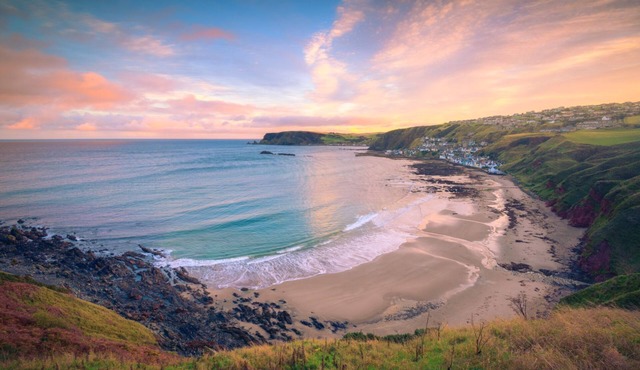 The Conners - 2 bedroom, modernised fisherman's cottage