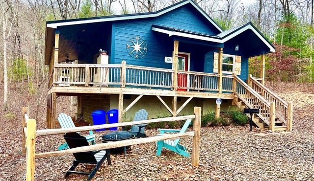 The Cozy Moon Cottage in Murphy