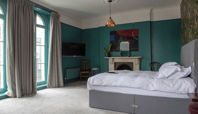 The Crown Rooms