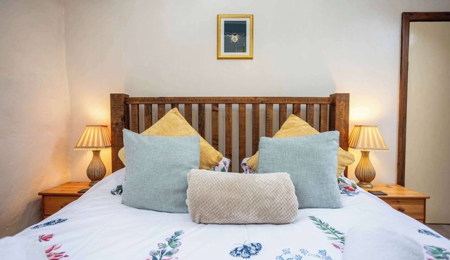 The Loft, One Bedroom Apartment, St Florence